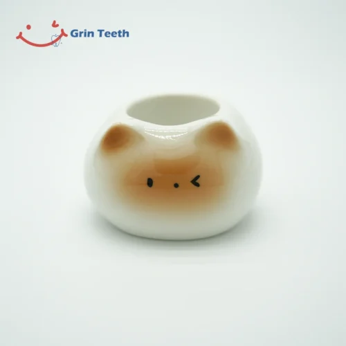 Cute Single-Slot Toothbrush Holder – Grin Teeth H 3D Ceramic cute single-slot toothbrush holder with cat face design