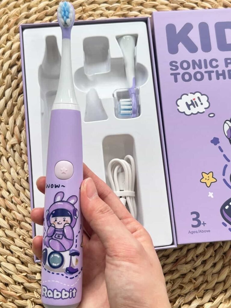 Image #2 from Isabella Scott