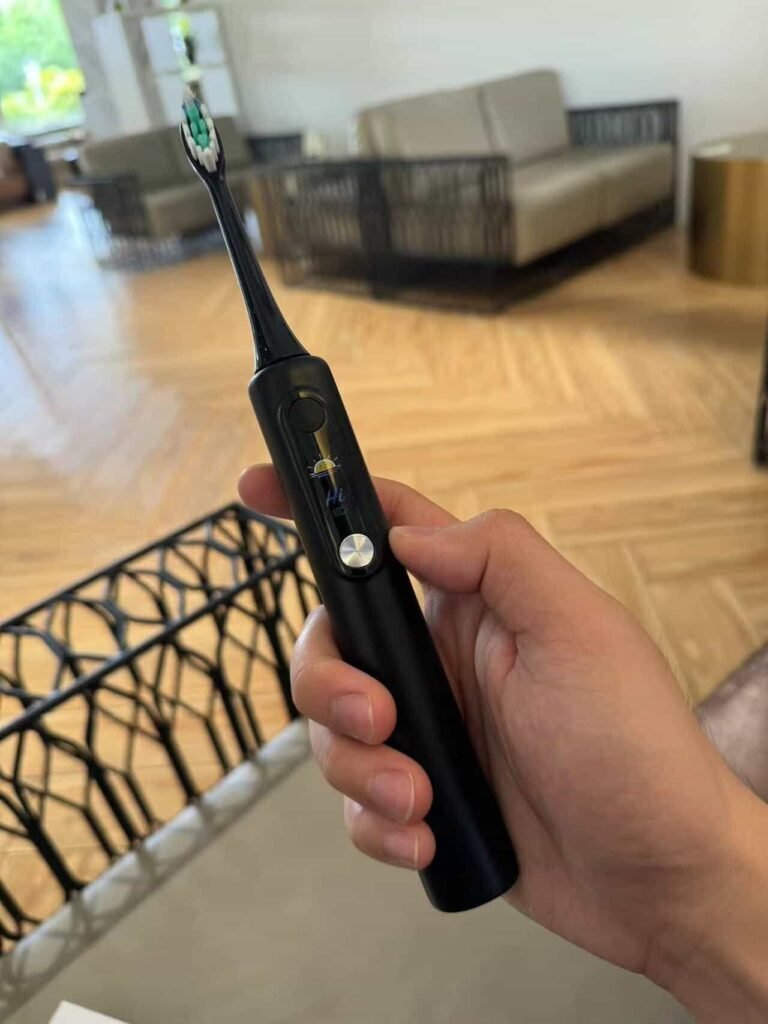 Image #1 from Oliver Mitchell